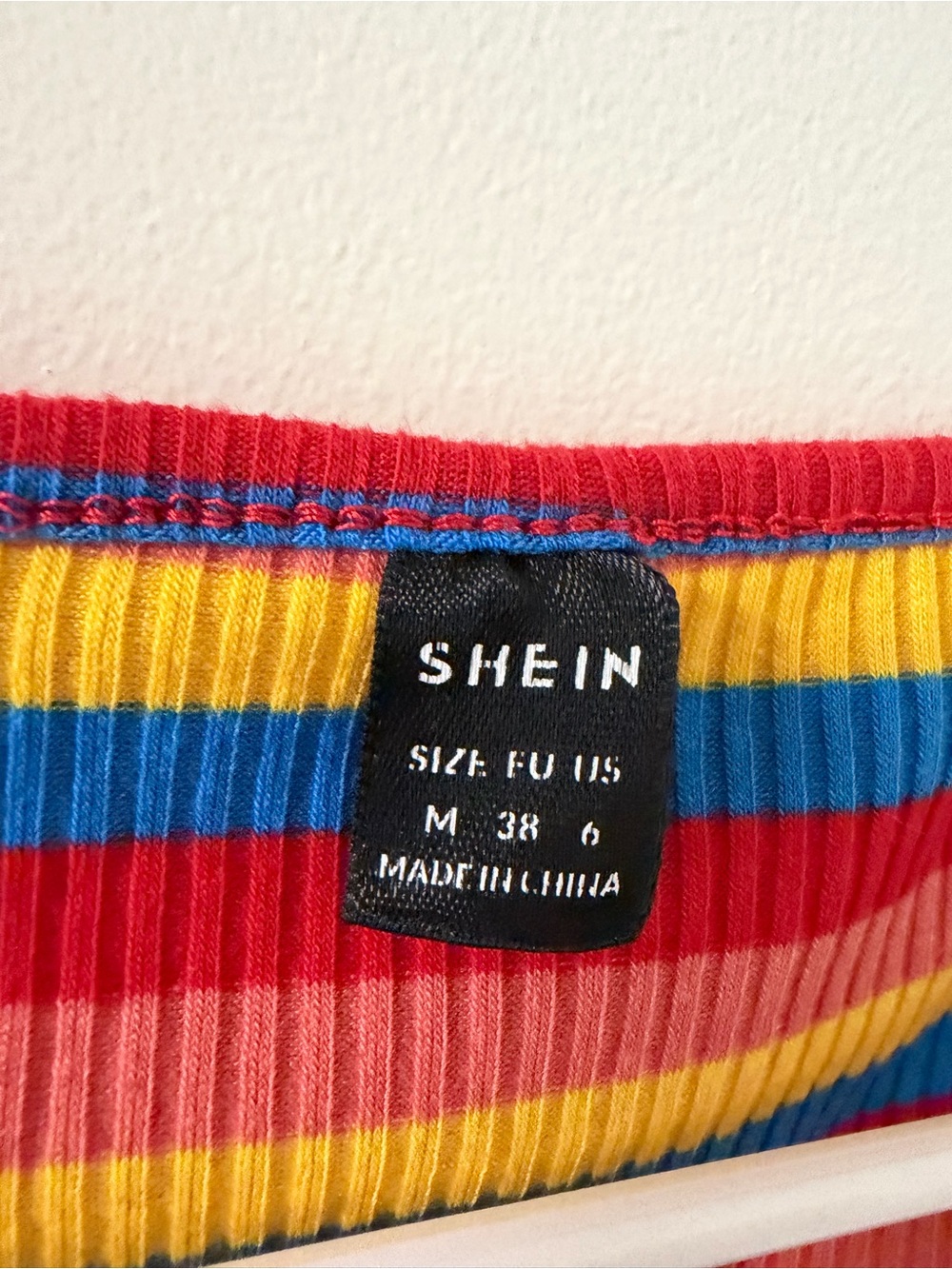 SHEIN Crop Top Women Medium Multicolor Like New Rainbow Ribbed Scoop Neck Stripe - Picture 2 of 4